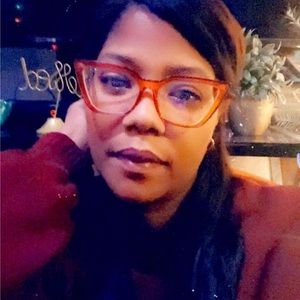 Meet your Posher, Maryorie